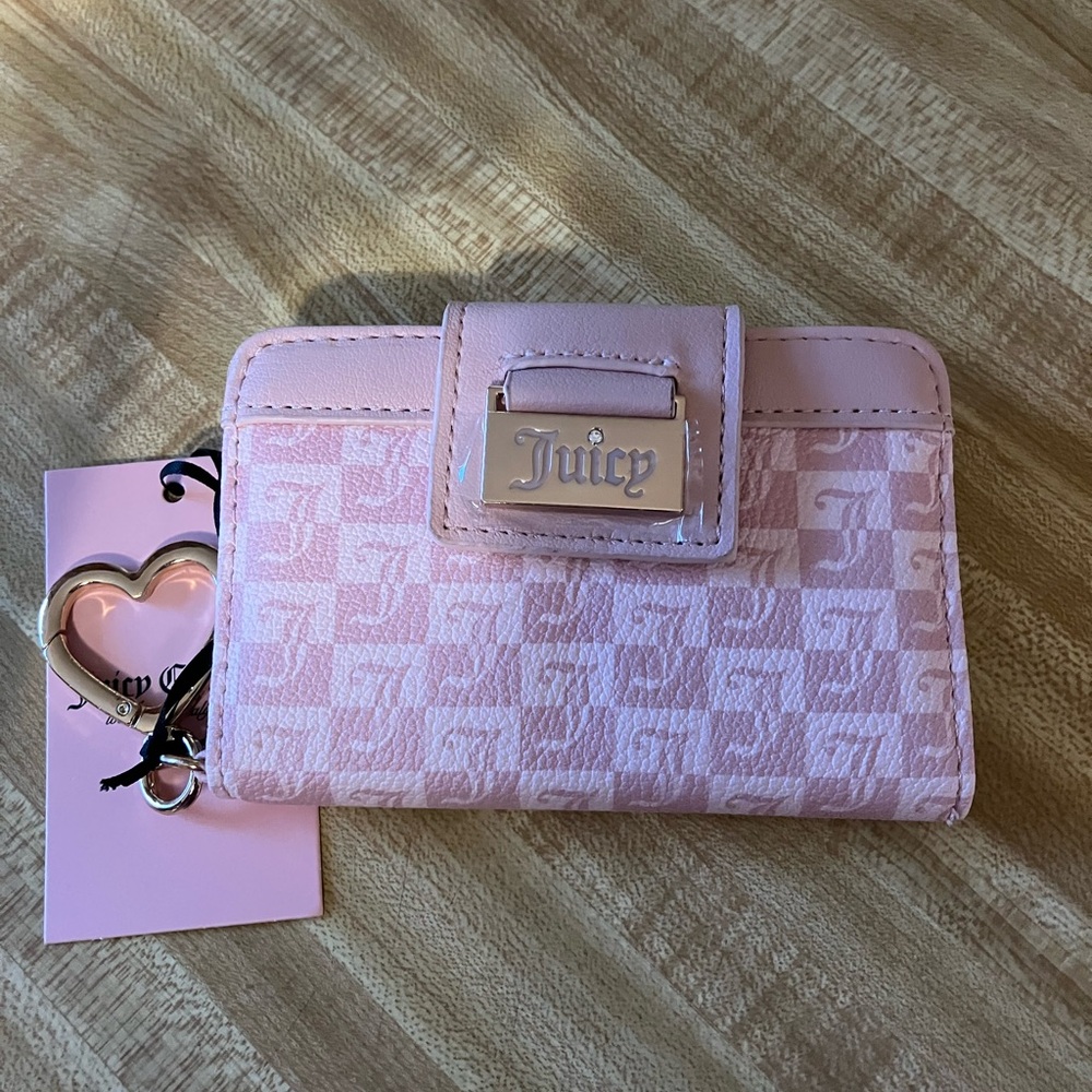 🌸Juicy Couture Blush Pink Wallet